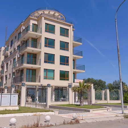 Liberty Residence Primorsko Luaran gambar